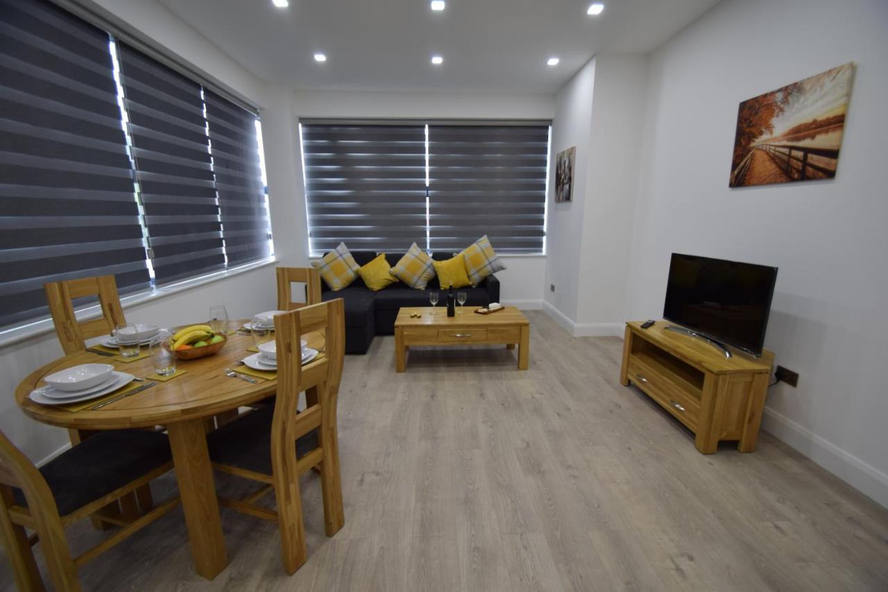 Sapphire House Telford Apartment Exterior photo